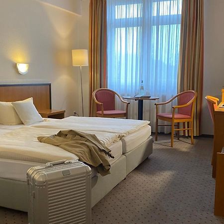 Andersen Hotel Birkenwerder Екстериор снимка